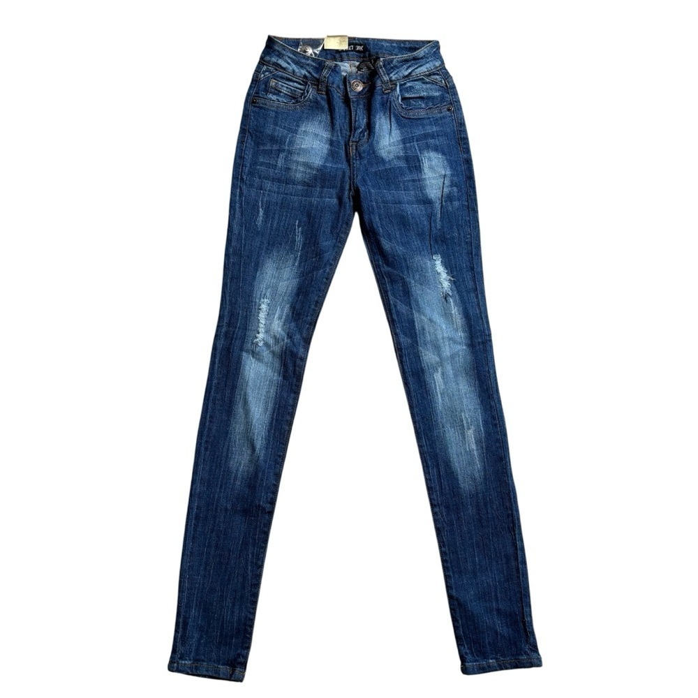 NWT Sweet Look Women's Skinny Blue Jeans Size 3